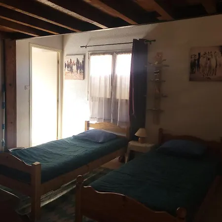 Vakantiehuis Maison A 100metres Des Plages De