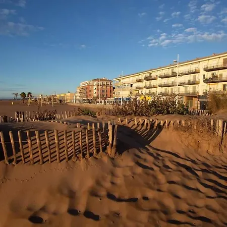 Vakantiehuis Maison A 100metres Des Plages De Valras-Plage